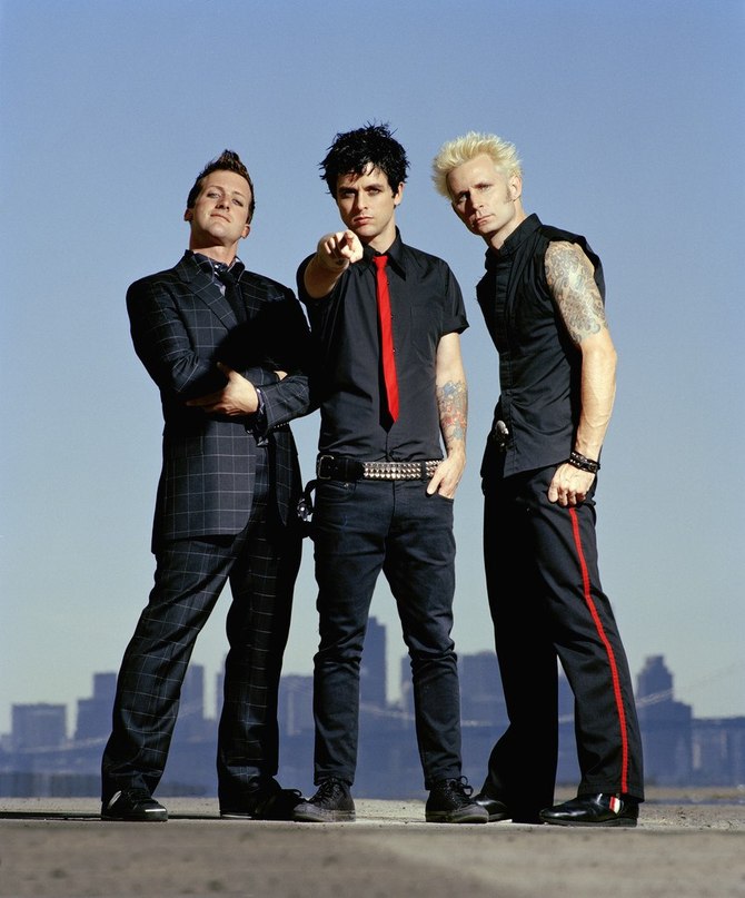 Wake Me Up When September End, Green Day